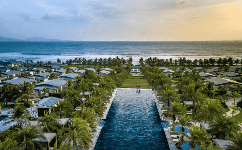 resort vietnam travel