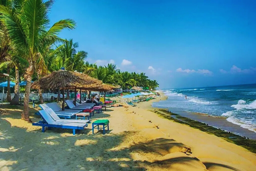 Cua Dai beach near Hoi An