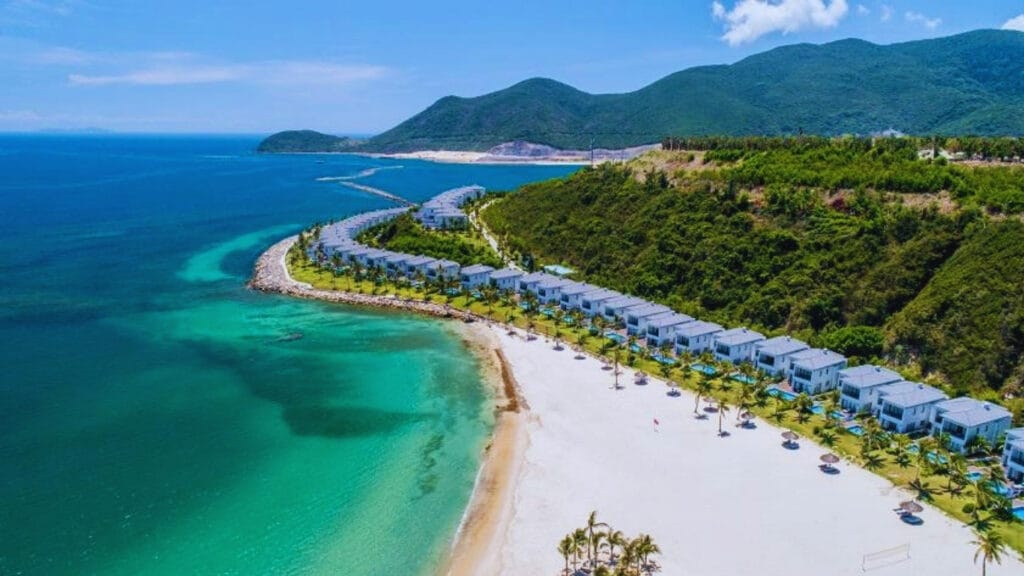 Mui Ne Travel Guide 2026: Vietnam’s Best Beach Escape for Sand Dunes, Seafood & Kitesurfing 12 Luxury Resorts at Mui Ne, Phan Thiet