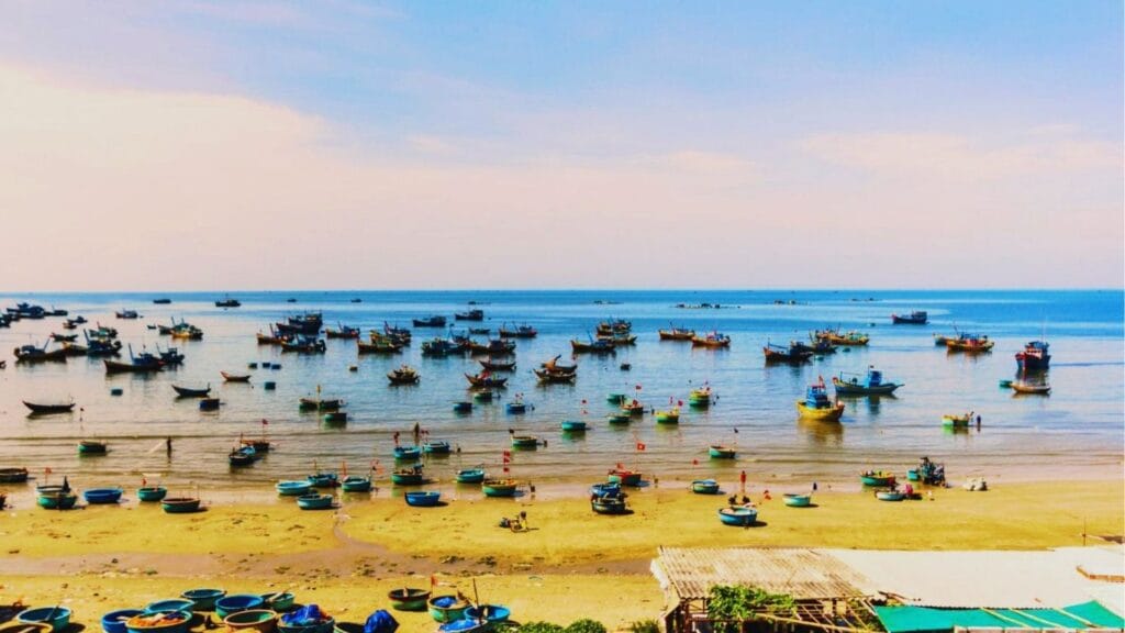 Mui Ne Travel Guide 2026: Vietnam’s Best Beach Escape for Sand Dunes, Seafood & Kitesurfing 11 Visit Mui Ne Fishing Village