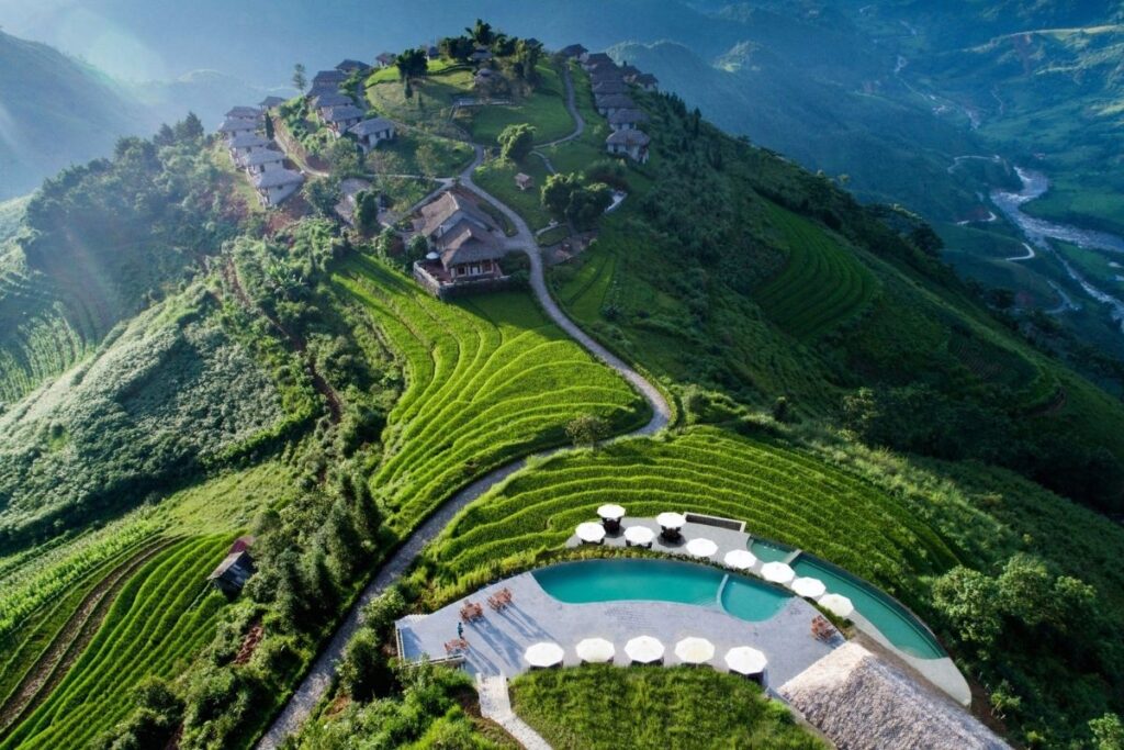 Sapa Travel Guide 2026: Best Things to Do, Trekking & Local Tips 🇻🇳 8 Infinity pool with mountain views at a resort in Sapa Vietnam