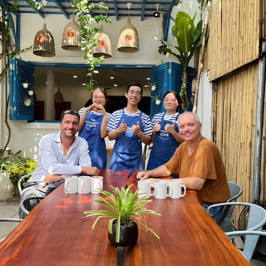 Digital nomads and expats enjoying everyday life in Vietnam